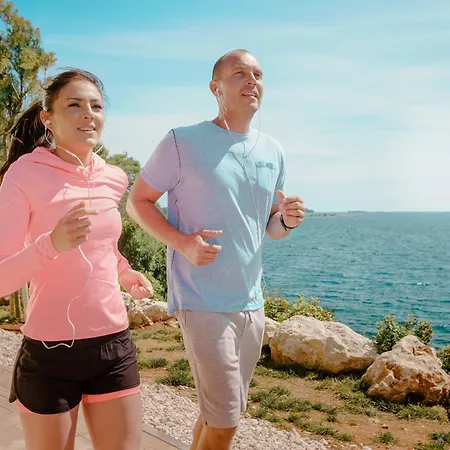 Valamar Crystal Hotel 4*