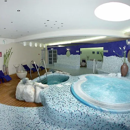 Valamar Crystal Hotel