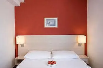 Hotel Valamar Crystal 4*