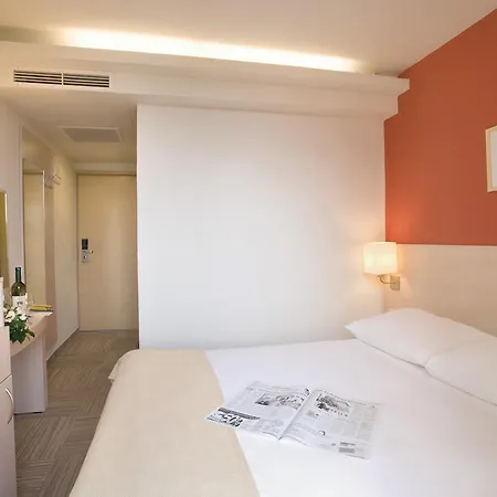 Valamar Crystal