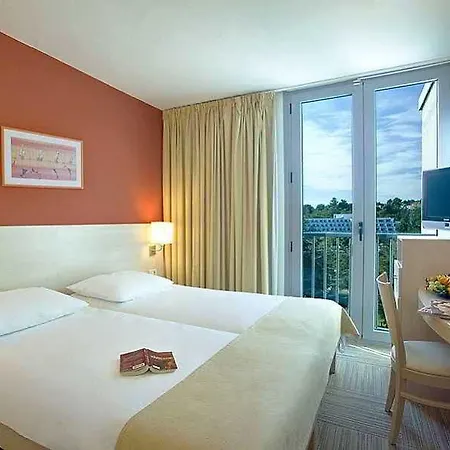 Hotel Valamar Crystal