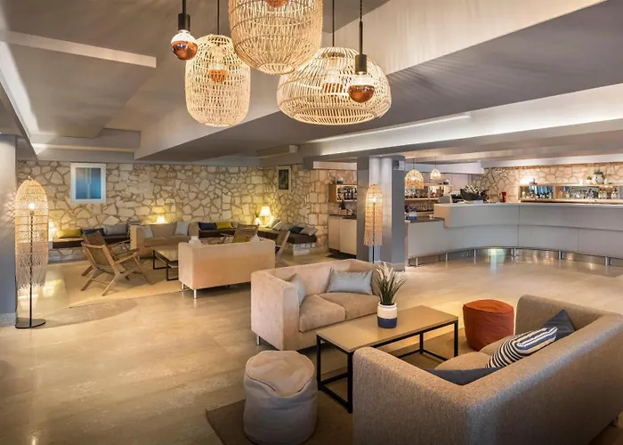 Otel Valamar Crystal 4*