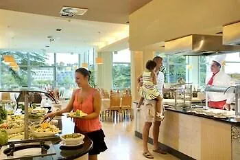 Valamar Crystal 4* بوريتش