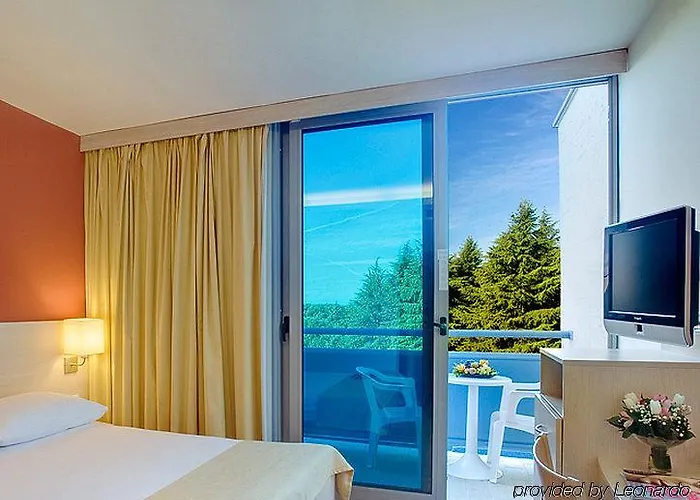 Valamar Crystal Πόρετς